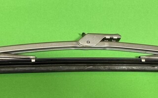 PYYHKIMENSULKA MERCEDES  W110, W111