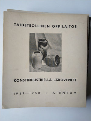 Taideteollinen oppilaitos vuosikertomus 1950 -luku 10 kpl