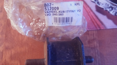 Vaihdelaatikon kumityyny 802-512009 Volvo 240 sarja