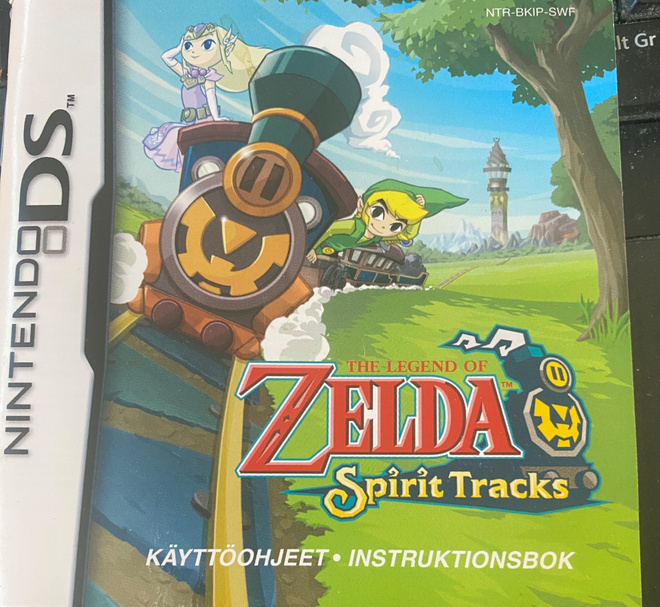 The Legend Of Zelda: Spirit Tracks - ohjekirja (suomi)