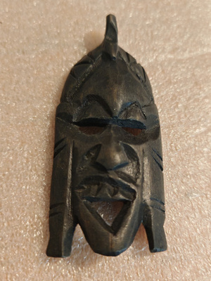 Naamio riipus