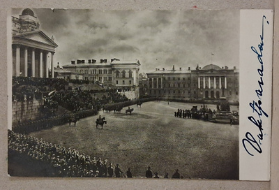 Helsinki: 1918 paraati * (1495)