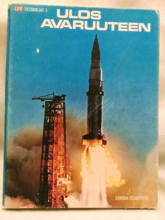 Ulos avaruuteen - Arthur C. Clarke (sid.)