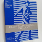 James C. Van Horne : Financial management and policy - pikkukuva 1
