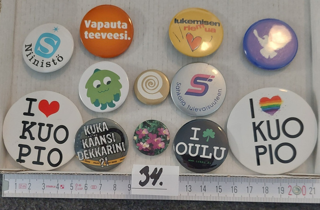 rintamerkki paketti nro 34 : 12 kpl TEKSTI / ISKULAUSE