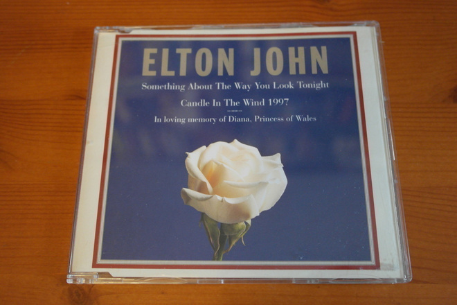 Elton John:In loving memory of Diana.CD Single.Hyvä!