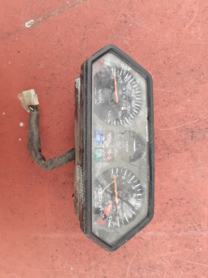 Honda MBX125 mittaristo