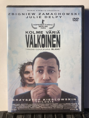 KOLME VÄRIÄ VALKOINEN, DVD, Kieslowski, muoveissa