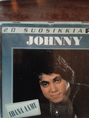 CD- LEVY : 20 SUOSIKKIA :JOHNNY : IHANA AAMU