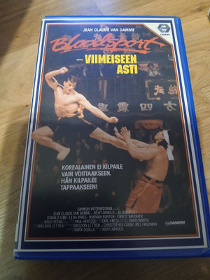 Viimeiseen asti- Bloodsport vhs