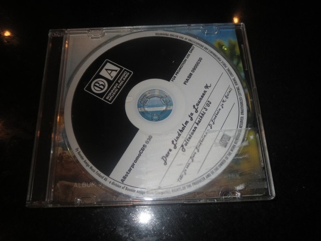 DAVE LINDHOLM JA LAUNEEN K. POLTETAAN KAIKKI CDS