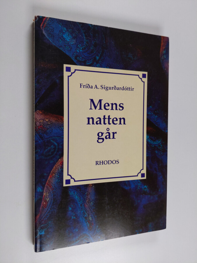 Erik Skyum-Nielsen ym. : Mens natten går