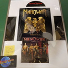 MANOWAR TAULU KOKO BANDIN NIMMAREILLA - pikkukuva 1