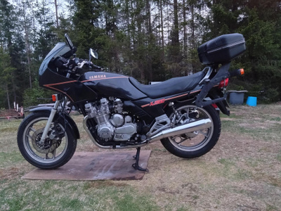 yamaha xj 900f