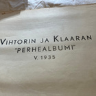 VIHTORI JA KLAARA PERHEALBUMI 1935 - pikkukuva 2