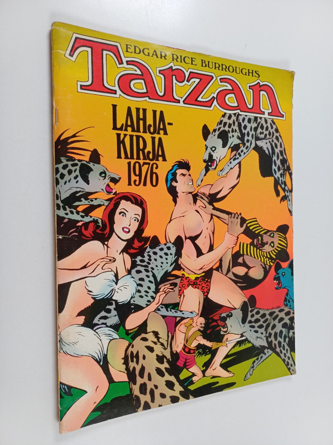 Edgar Rice Burroughs : Tarzan : apinain kuningas, Jumalte...
