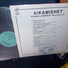 LP AIKAMIEHET HUMALAMÄEN SILLALLA ( SIS POSTIKULU ) - pikkukuva 2