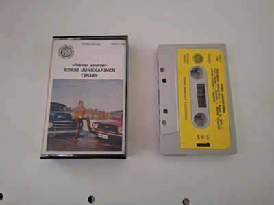 ERKKI JUNKKARINEN - PAKILAN SATAKIELI c-kasetti