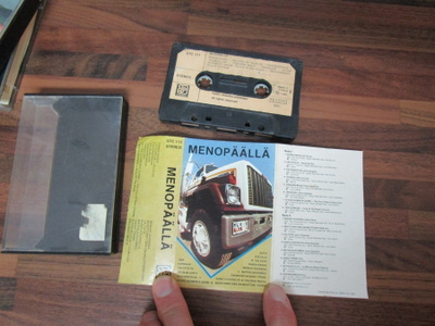 MENOPÄÄLLÄ : STC 111 ( mm SARJANEN, ERIC ,KUUVA,