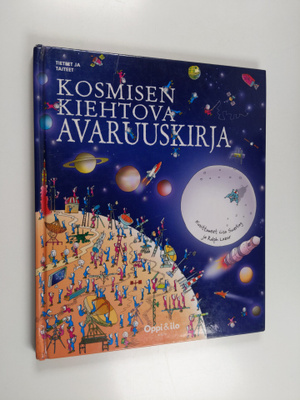Carole Stott : Kosmisen kiehtova avaruuskirja