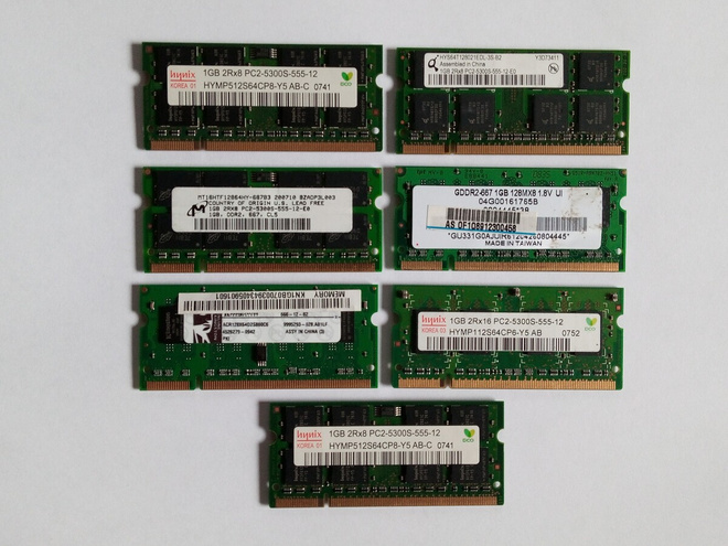 DDR2 SO-DIMM muistikampoja yht. 7GB
