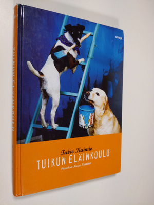 Tuire Kaimio : Tuikun eläinkoulu (signeerattu)