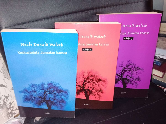 Walsch  : Keskusteluja Jumalan kanssa 1-3 ( SIS POSTIKULU
