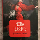 Nora Roberts: Jumalten tanssi (trilogian 2. osa) - pikkukuva 1