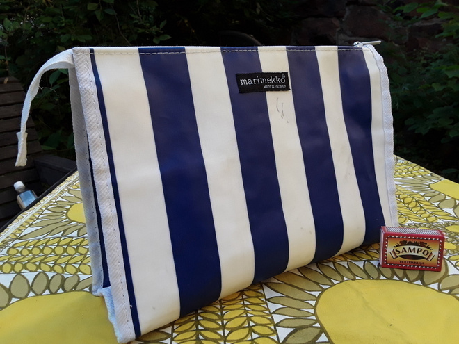 Marimekko Iso  kosmetiikkalaukku