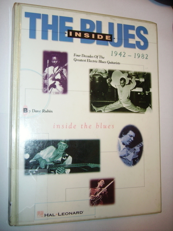 Dave Rubin: INSIDE THE BLUES 1942-1982 (Sis.postikulut)