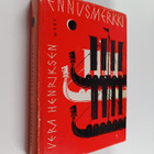 Vera Henriksen : Ennusmerkki - pikkukuva 1