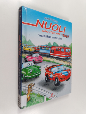 Nadja Fendrich : Nuoli - urhea kilpa-auto : Vauhdikas jun...