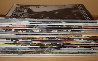 Harrika lehti (National V-2 Magazine) valikoima