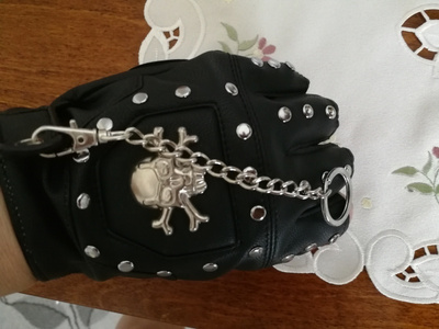 Mopo, pyöräily puolihanskat skull musta ketju