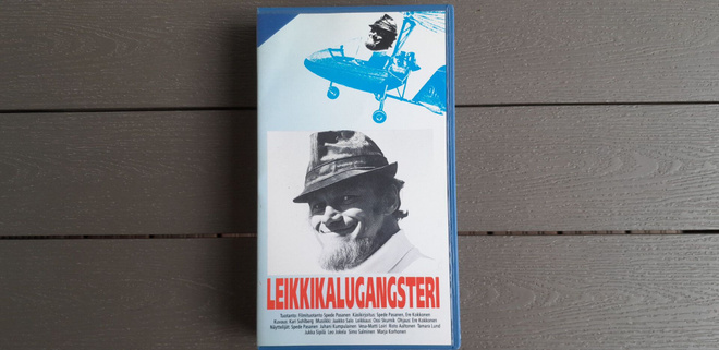 VHS: Leikkikalugangsteri (Spede Pasanen, V-M Loiri 1969/?)