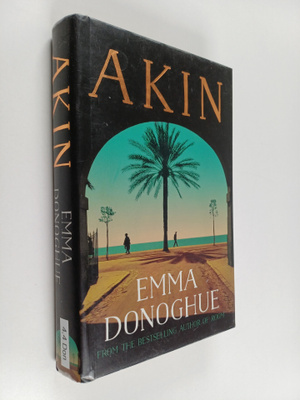 Emma Donoghue : Akin : a novel