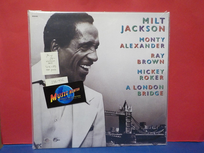 MILT JACKSON - A LONDON BRIDGE M-/M- U.S -89 1ST PRESS LP