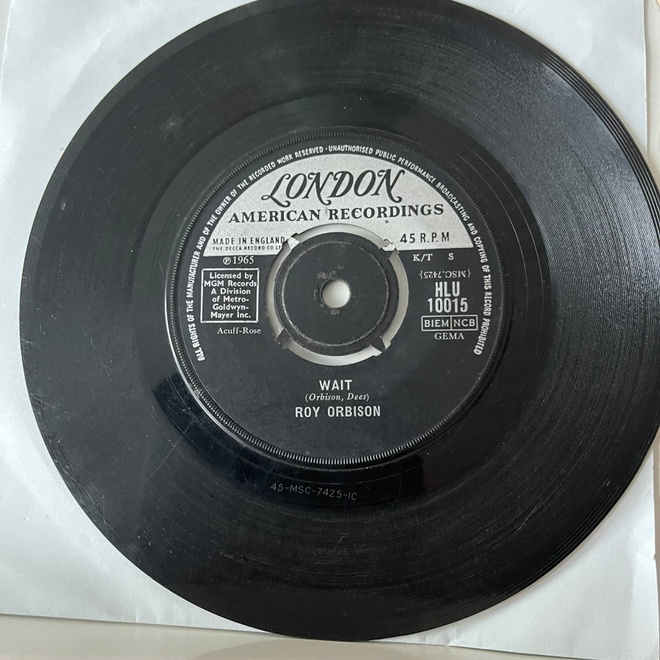 ROY ORBISON: Wait * Breakin’ Up Is…..* UK 1966