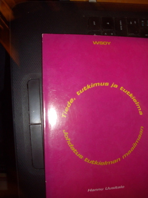 Uusitalo Hannu : Tiede tutkimus ja tutkielma ( 1 p. 1991 )
