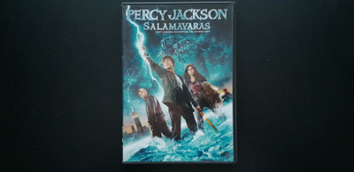DVD: Percy Jackson: Salamavaras (Pierce Brosnan 2010)