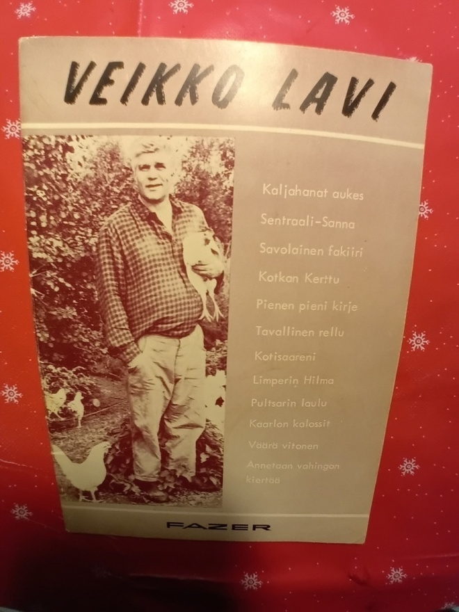 Nuottikirja Veikko Lavi ( SIS POSTIKULU  )