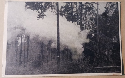 Tykistö tulittaa, Suomen Aliupseeri, Kenttäpostia p. 1942