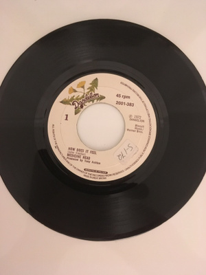 (7") Medicine Head - How Does It Feel