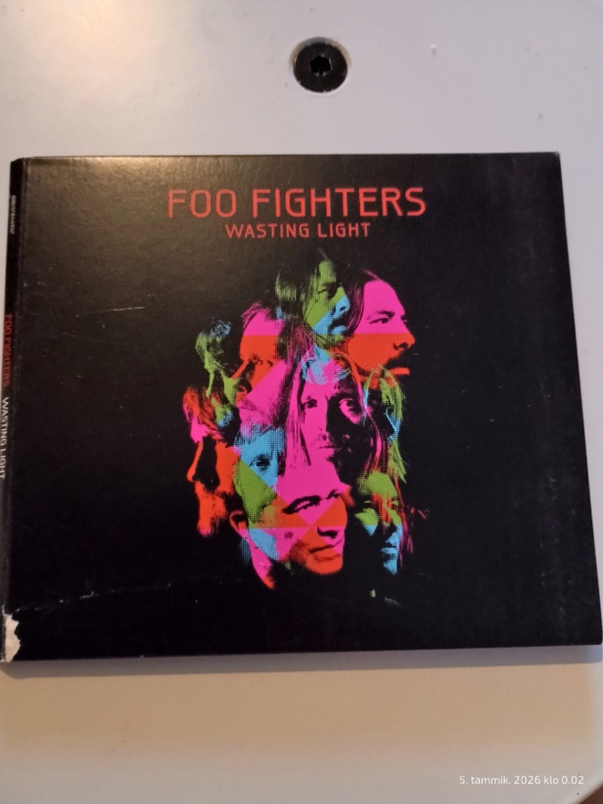 Foo Fighters / Wasting light CD