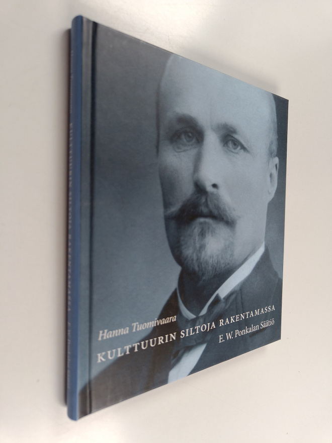 Hanna Tuomivaara ym. : Kulttuurin siltoja rakentamassa - ...