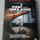 Pieni tyttö joka asuu kujan päässä - DVD (Suomijulkaisu) - pikkukuva 1
