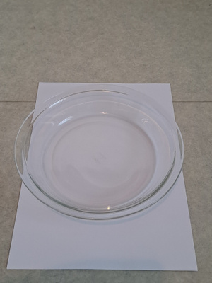 Lasinen Pyrex vuoka