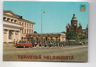 Helsinki: Sotilaita marssilla