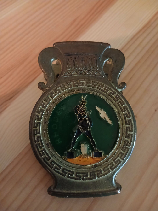 Vintage-tyylinen messinkinen paperipidike