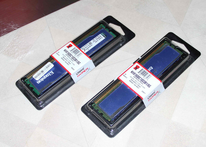 Kingston DDR3 8gb x2